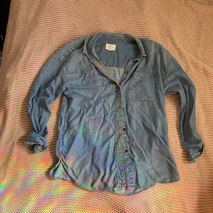 small american eagle chambray button down shirt